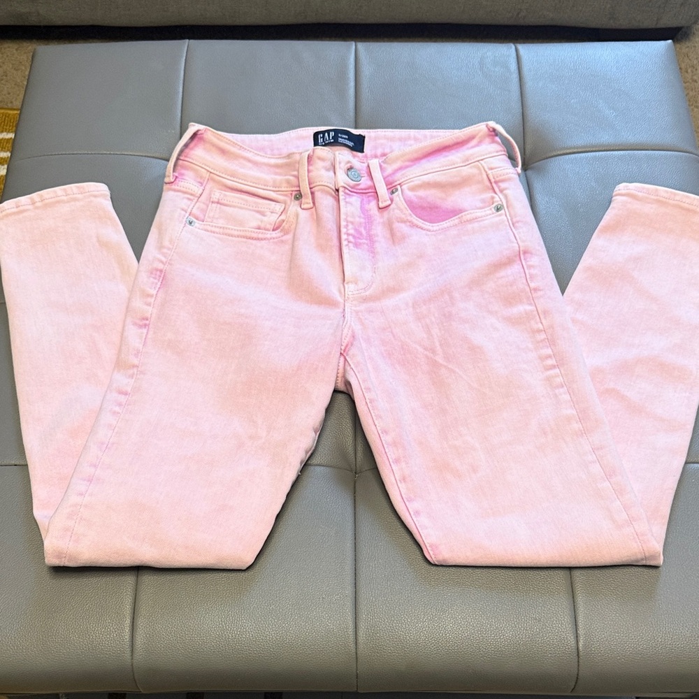 GAP Women's Soft Pink Skinny Jeans